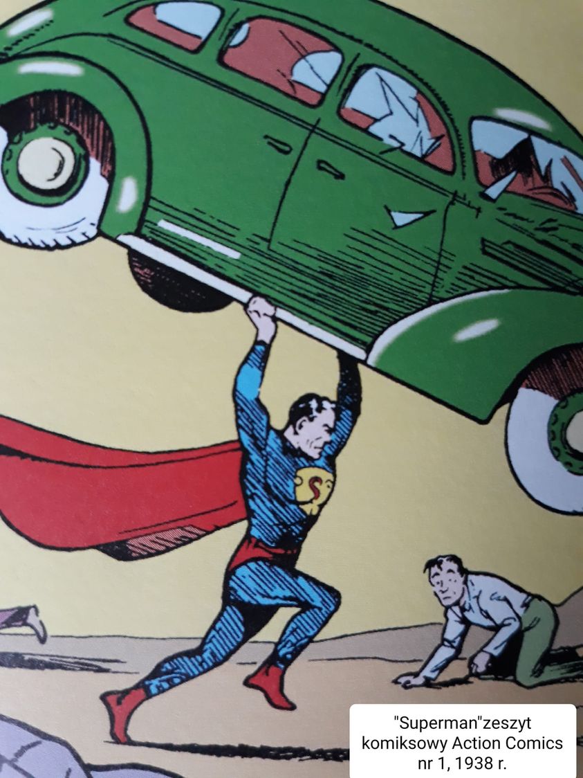 Superman unoszący nad głową samochód